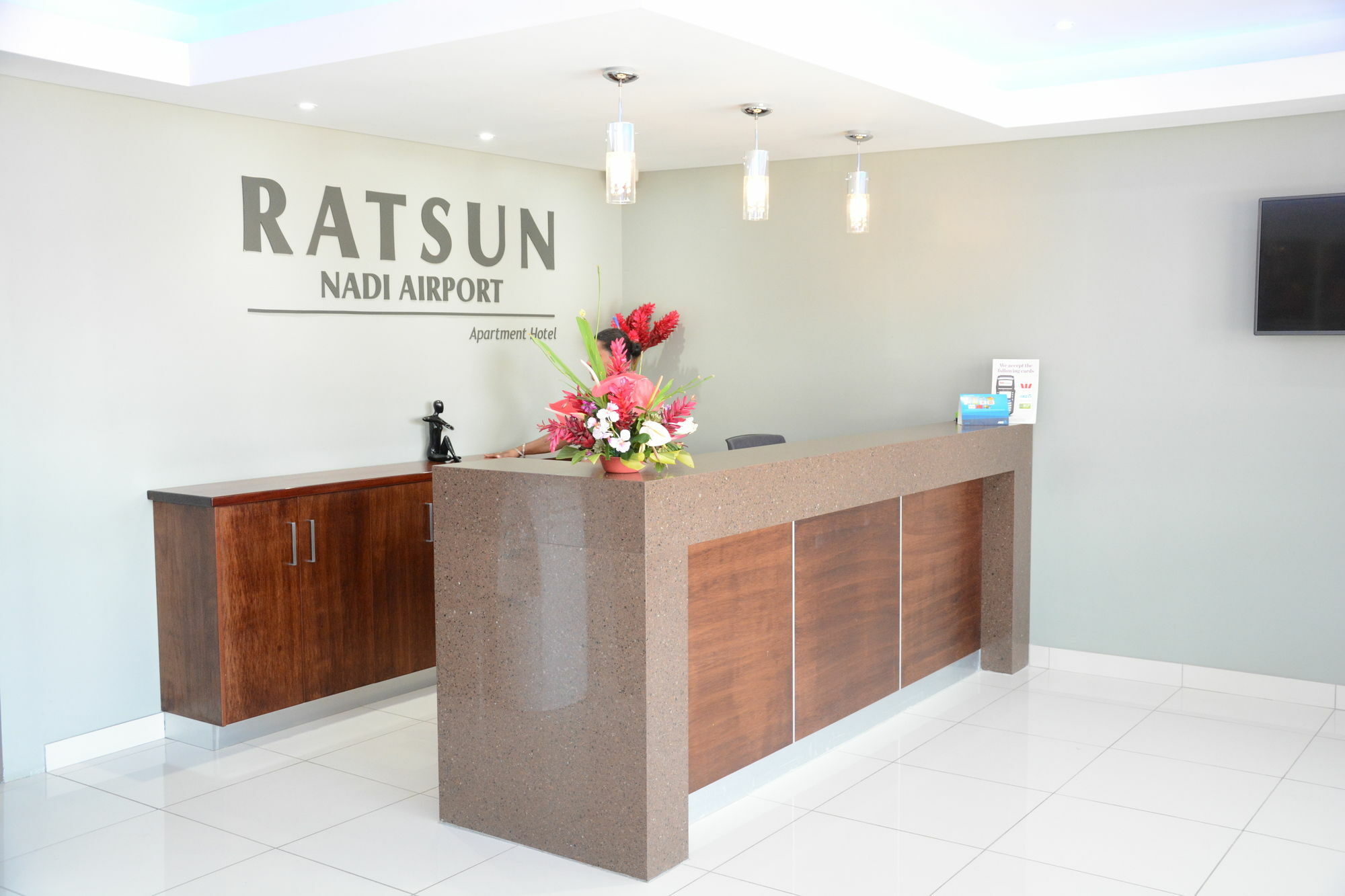 Ratsun Airport * Nadi