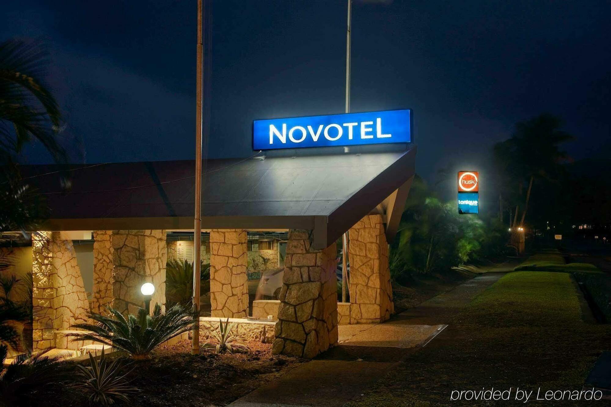 Hotel Novotel Lami Bay