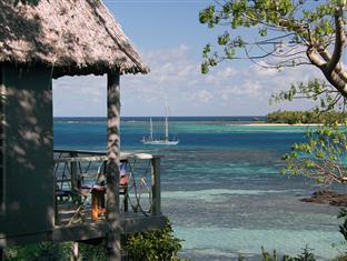 Island 3* Nanuya Lailai