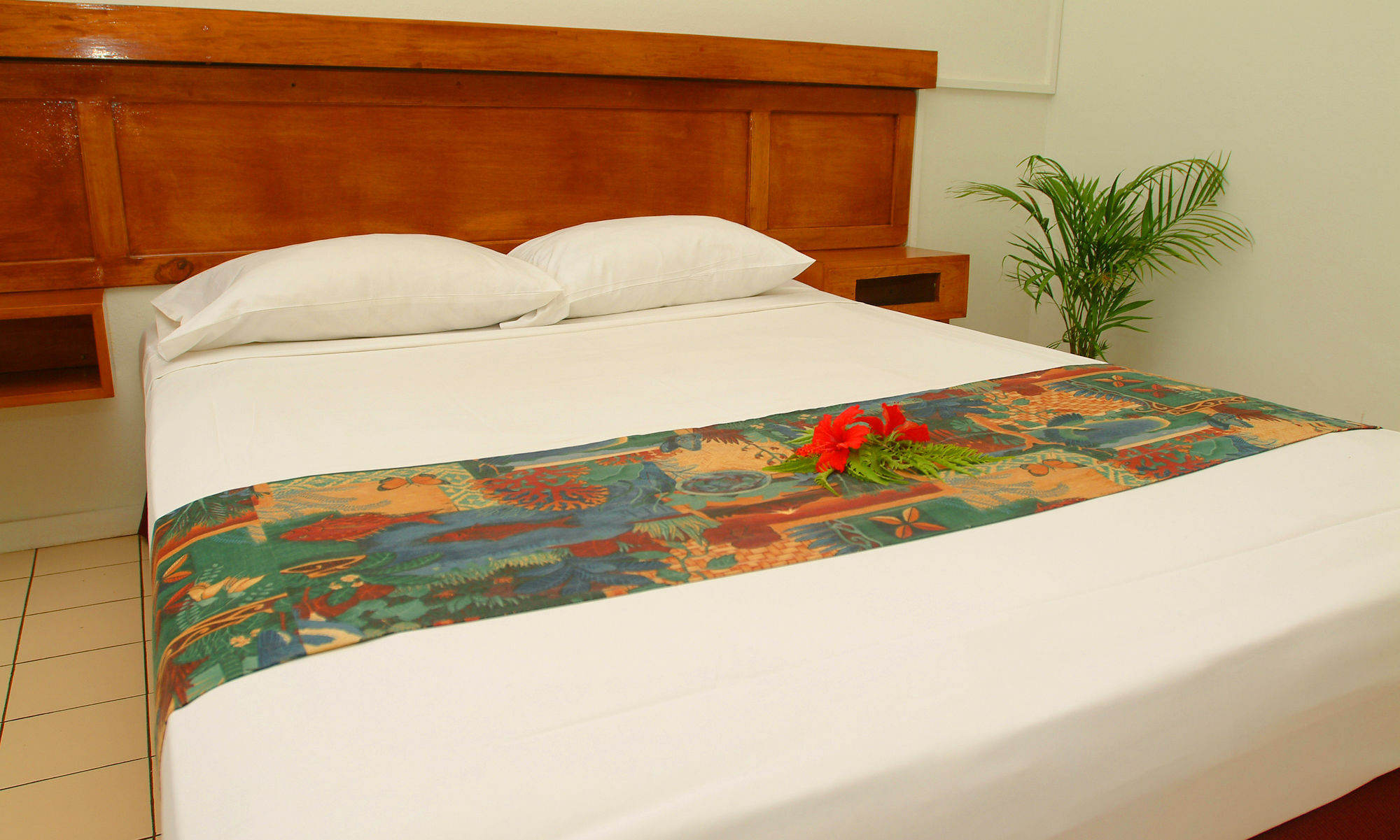 Hexagon International Hotel, & Hotel 3*
