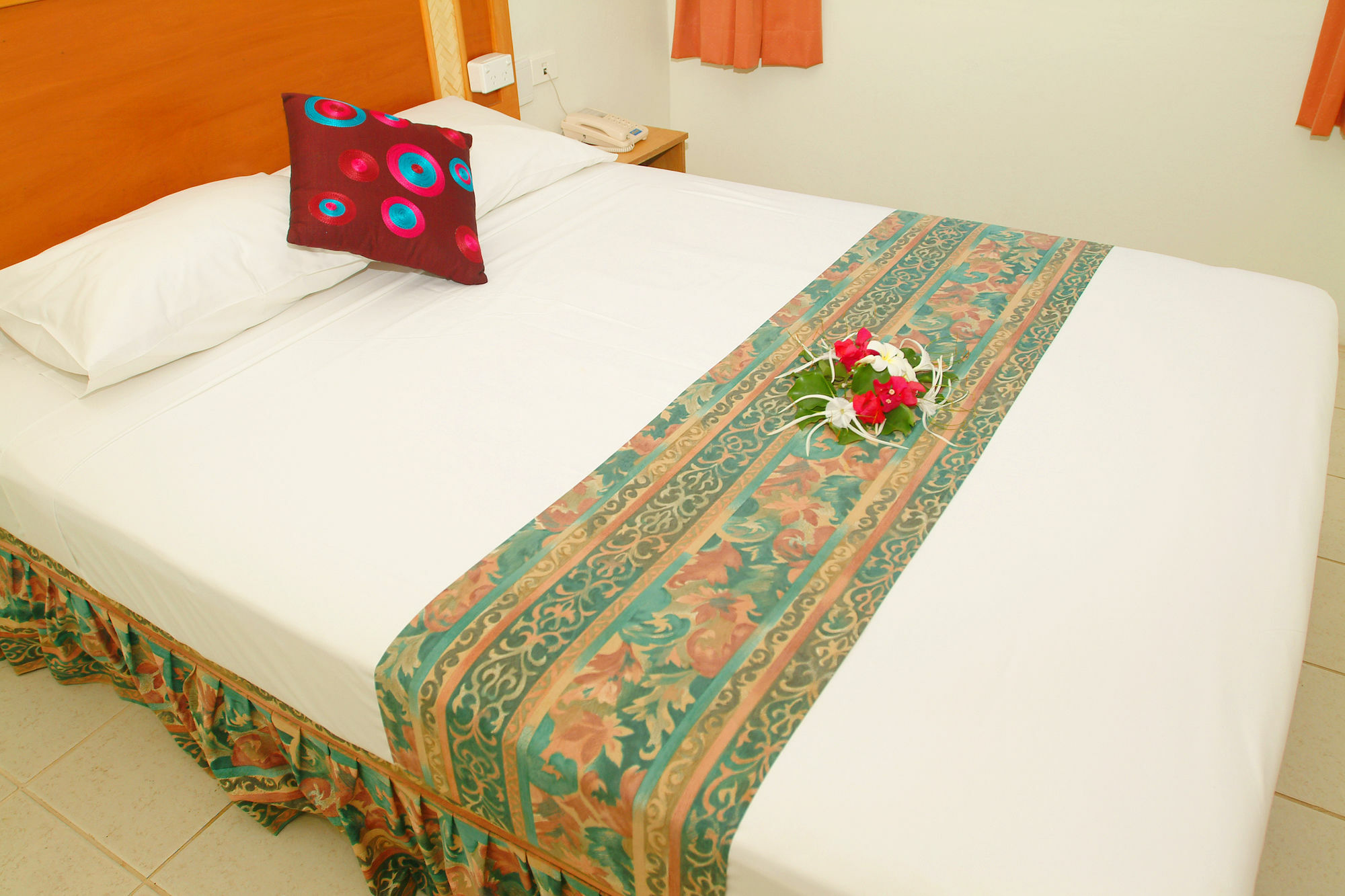 Hexagon International Hotel, & Hotel 3*