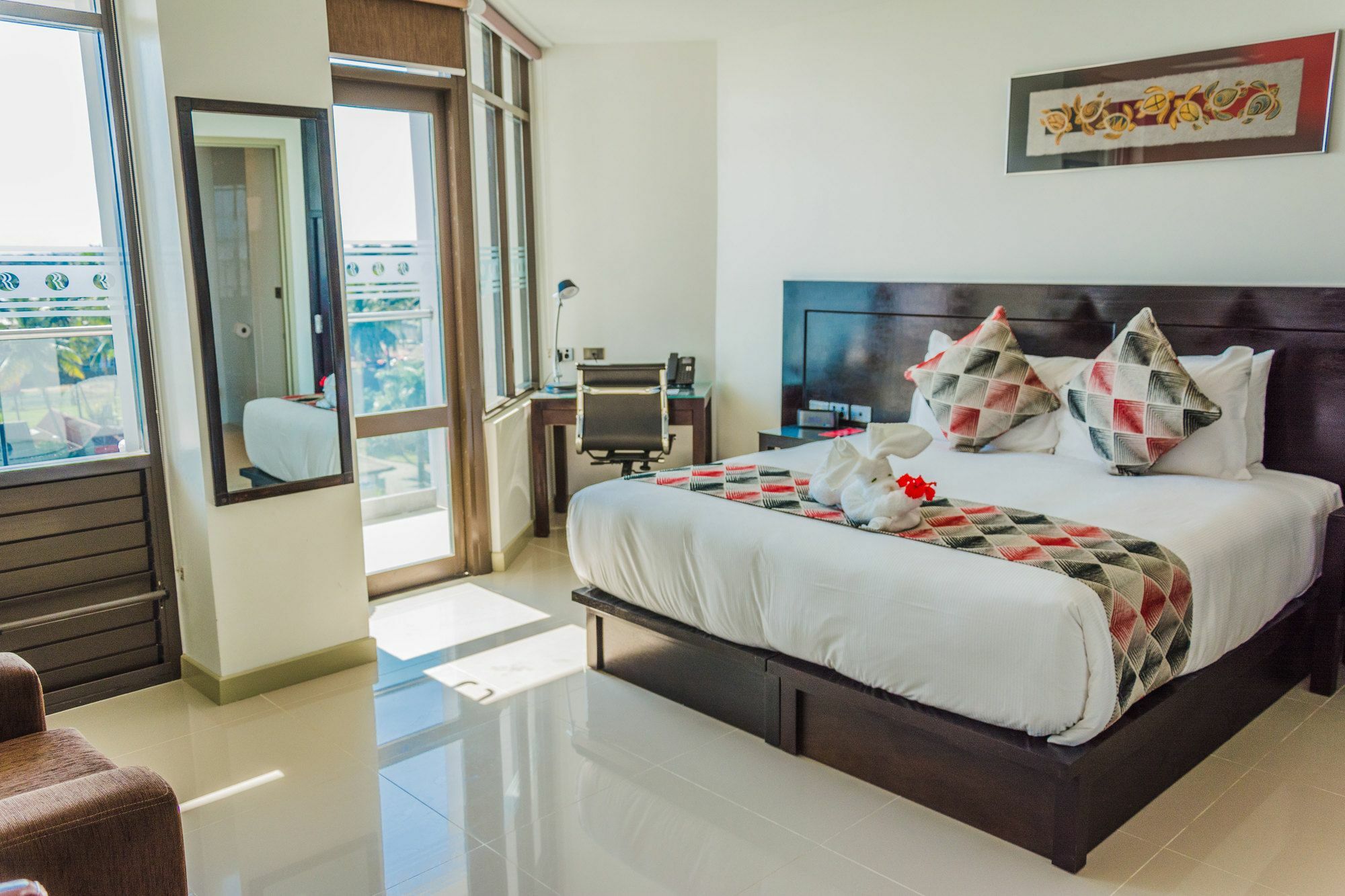 Aparthotel Ramada Suites By Wyndham Wailoaloa Beach Fiji Nadi