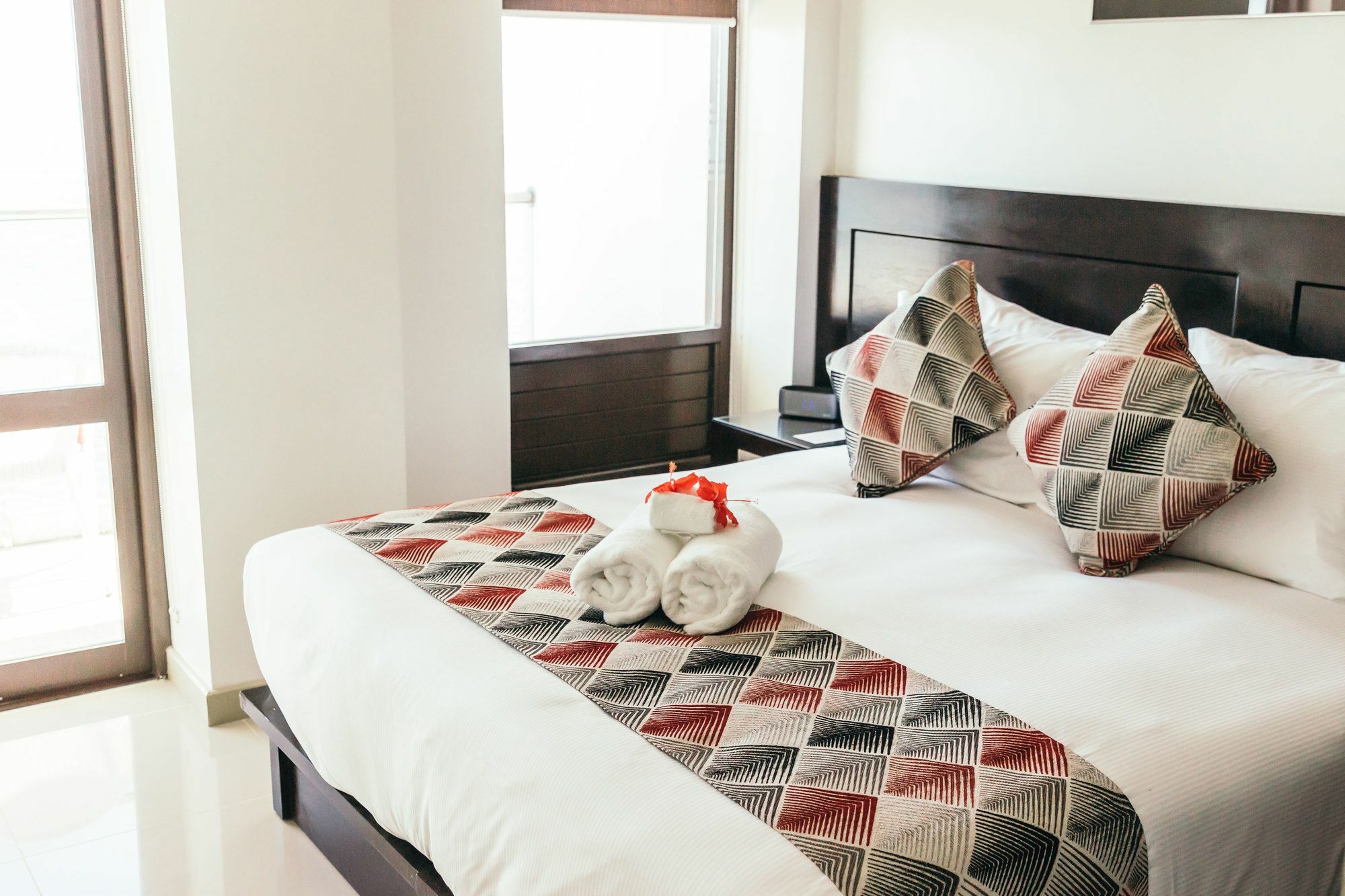 Aparthotel Ramada Suites By Wyndham Wailoaloa Beach Fiji Nadi