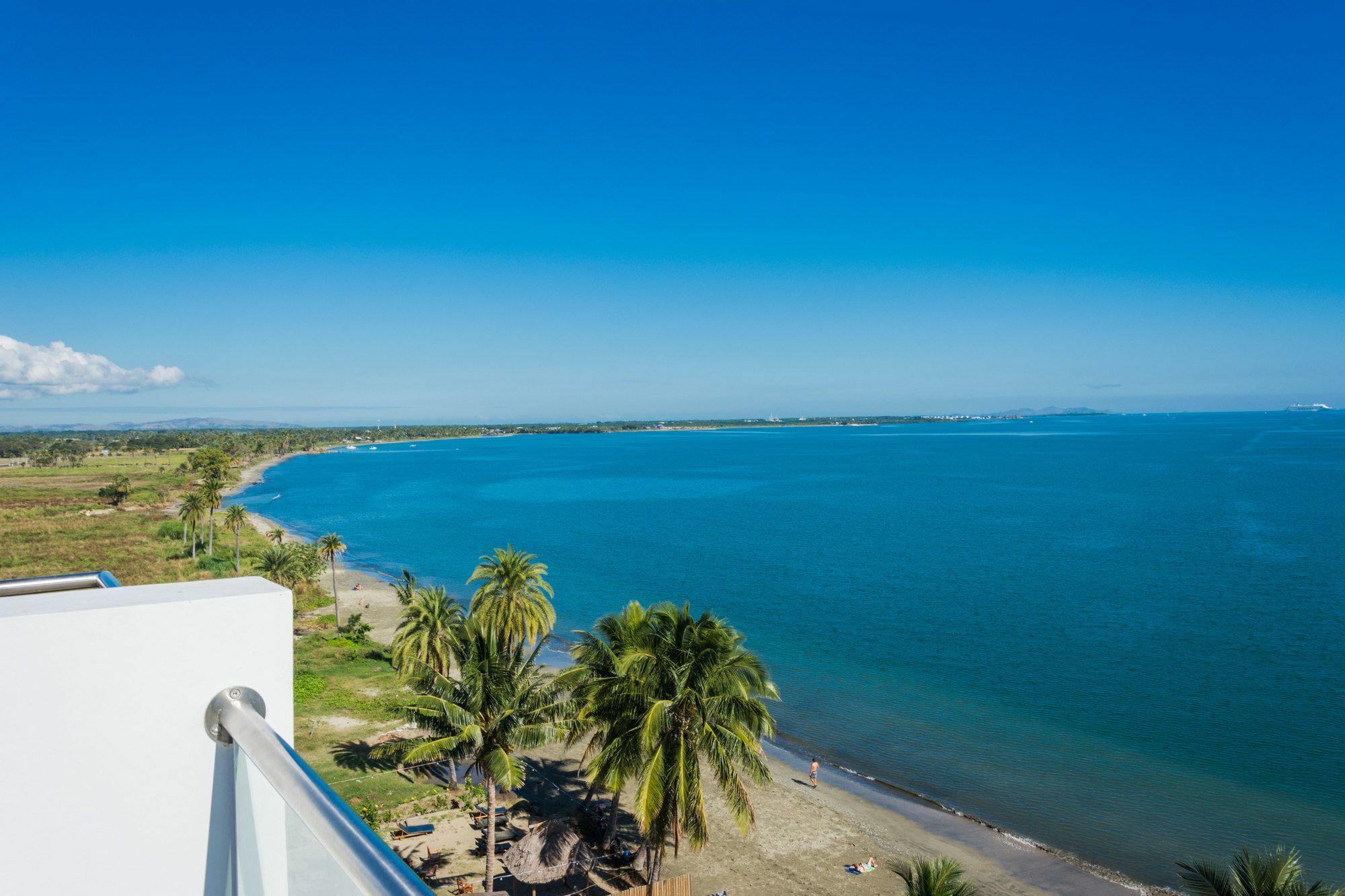 Aparthotel Ramada Suites By Wyndham Wailoaloa Beach Fiji