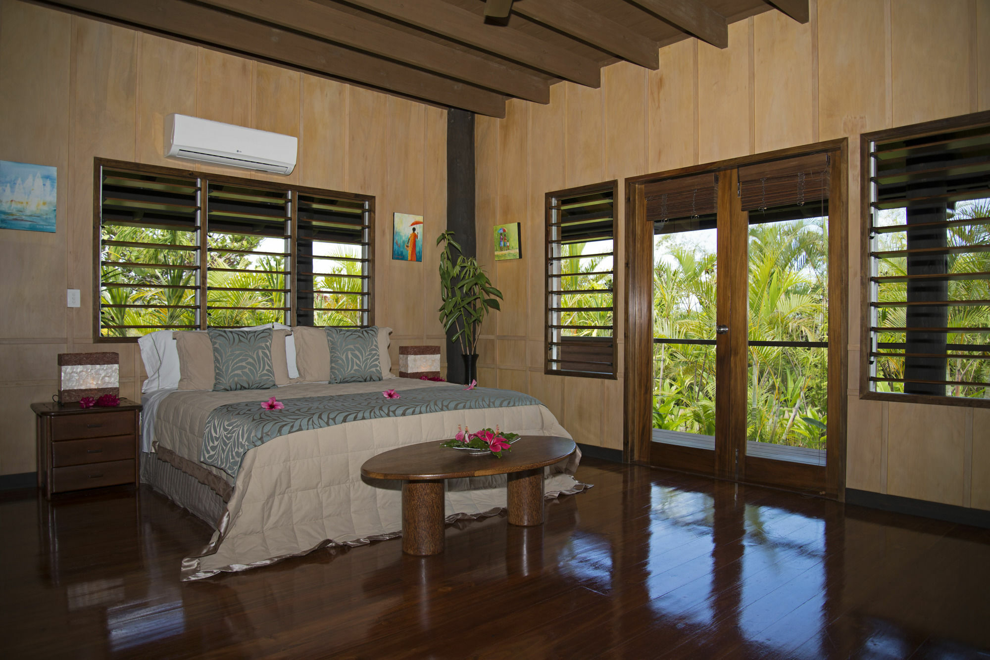 Emaho Sekawa Resort