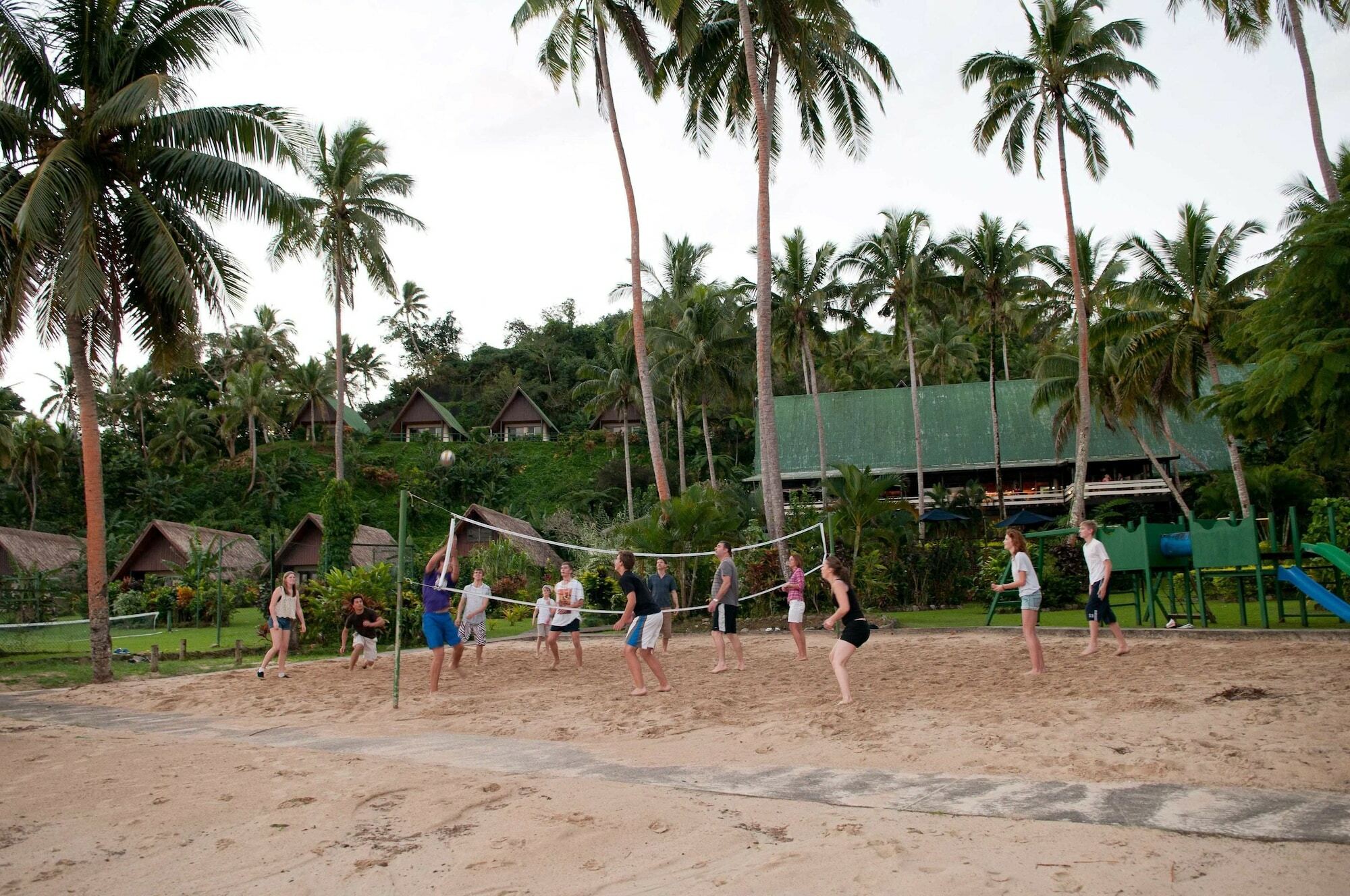 Resort Crusoe's Retreat - Family Friendly (adults Only)