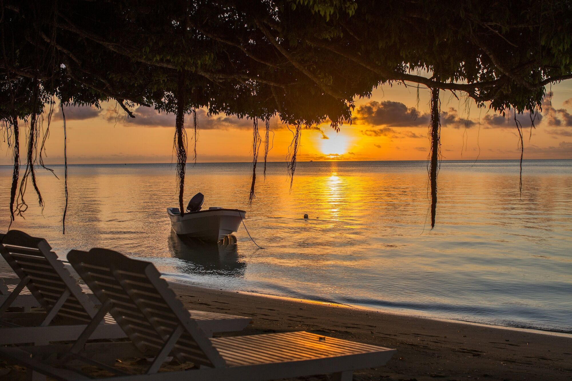 Lomani Island - Adults Only Resort 4*