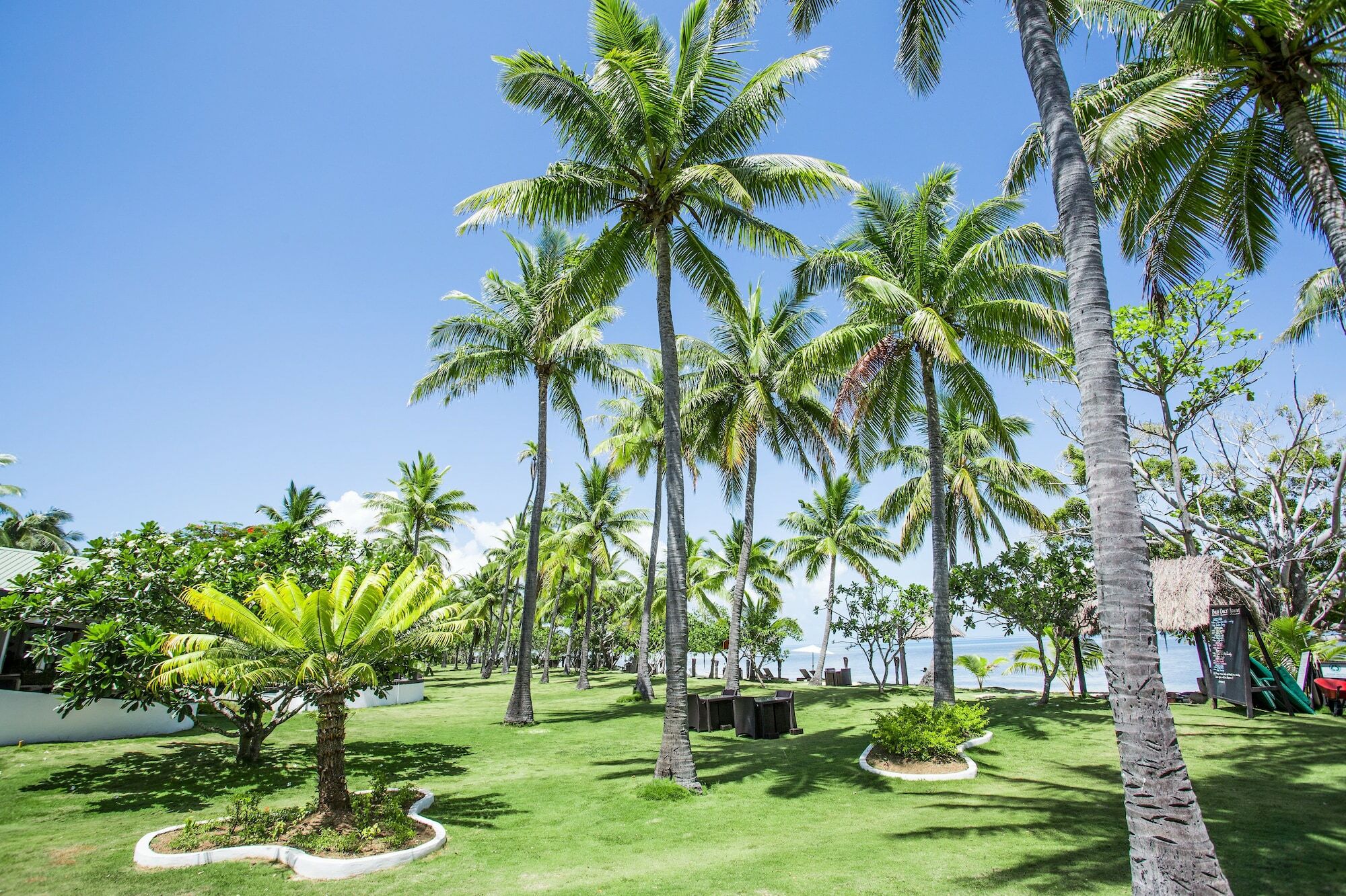 Lomani Island - Adults Only 4*