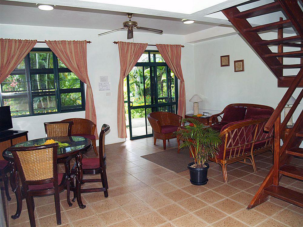Grand West 3* Nadi