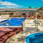 Tanoa Skylodge Hotel