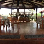 Wailoaloa Beach Resort