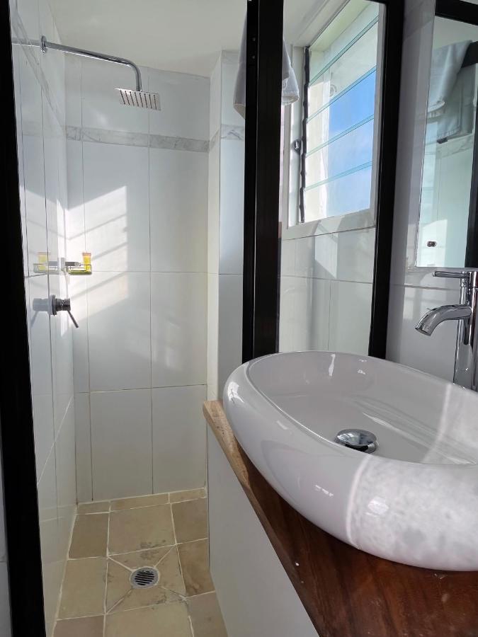 Hotel Sailors Fiji 2*