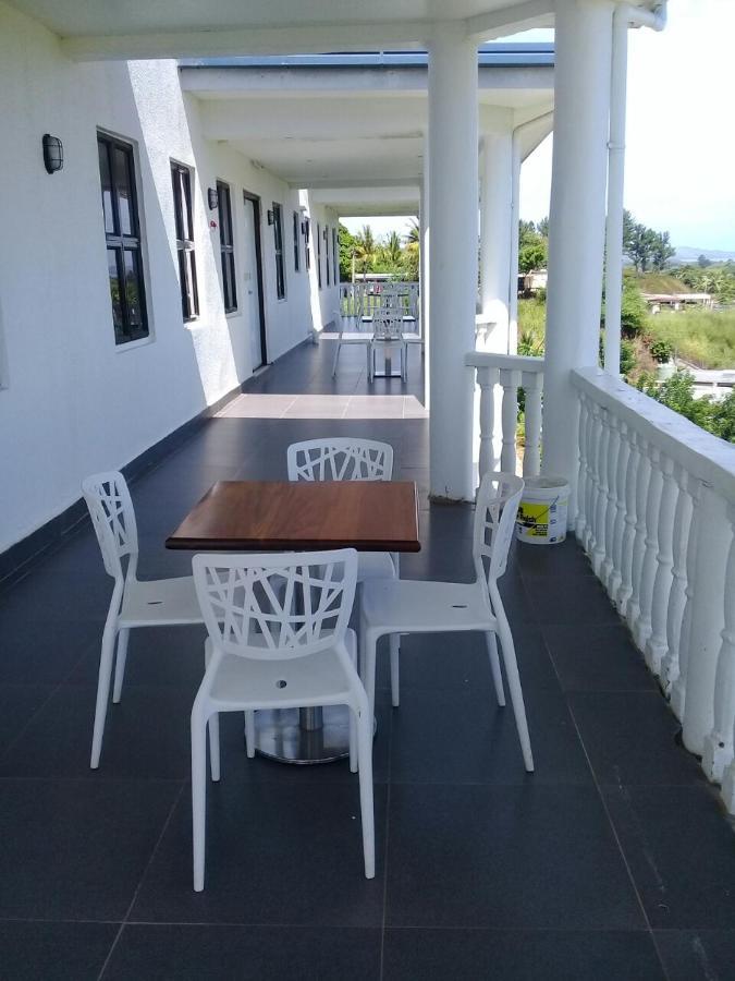 View 3*