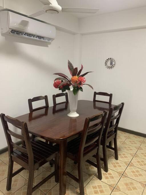 Modern With Class Near Airport * Nadi