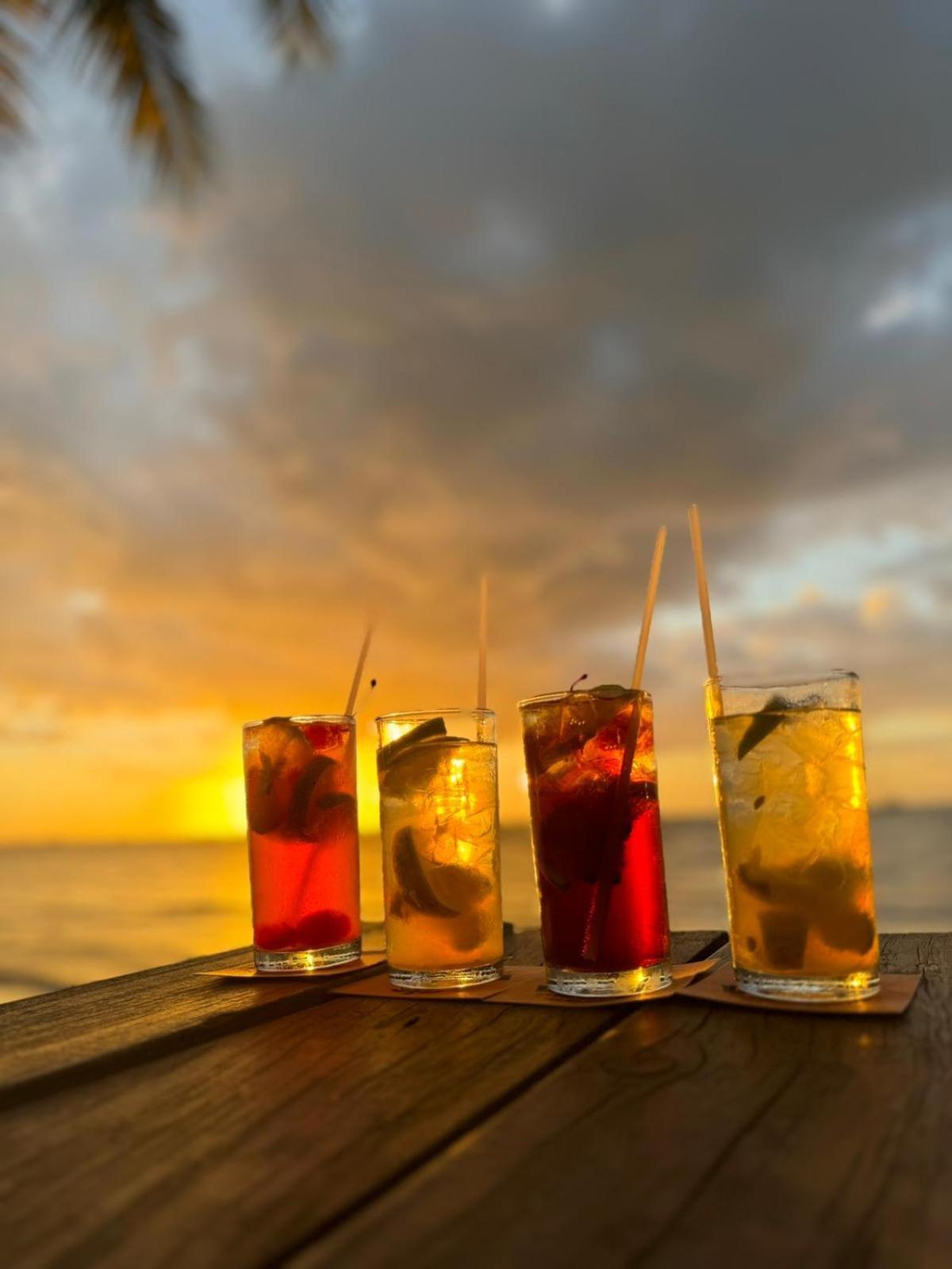Hotel Sailors Fiji