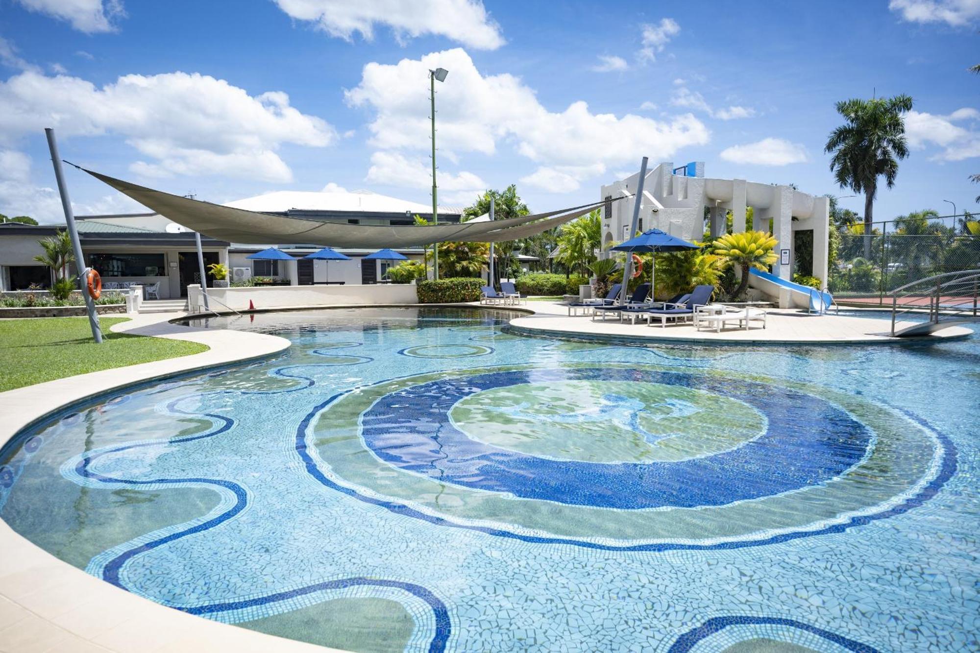 Hotel Fiji Gateway 4*