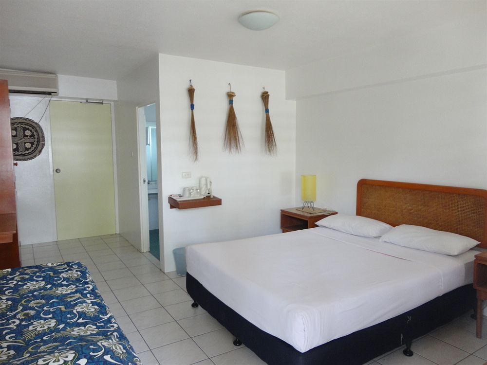 Beachside Hotel 2*