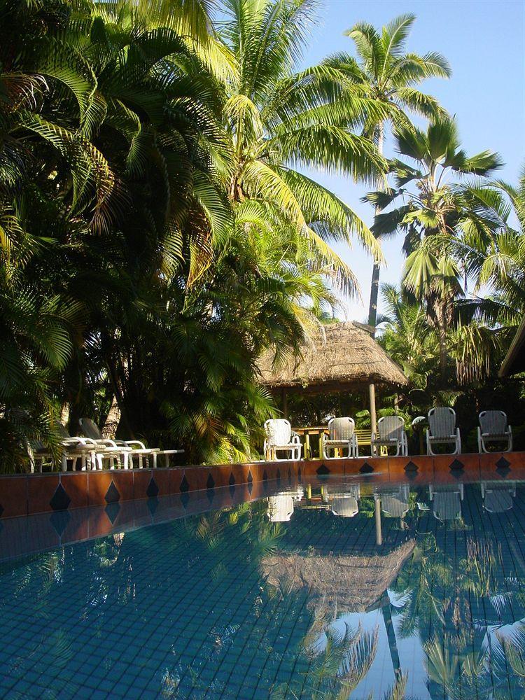 Beachside Hotel 2*