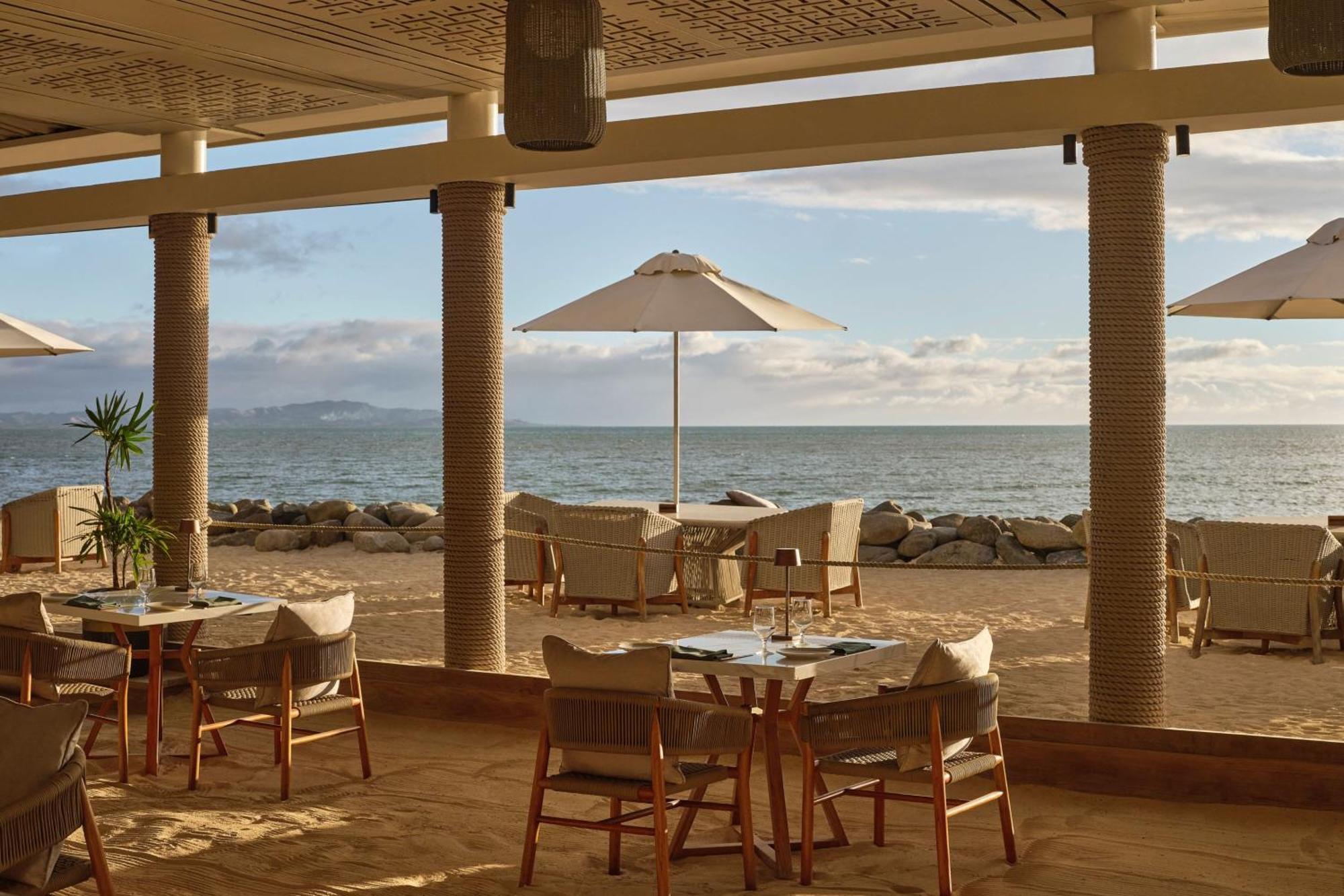 Resort Sheraton Fiji Golf & 5*