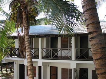 Beachside Hotel