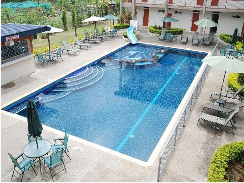 Hotel Trans International 3*