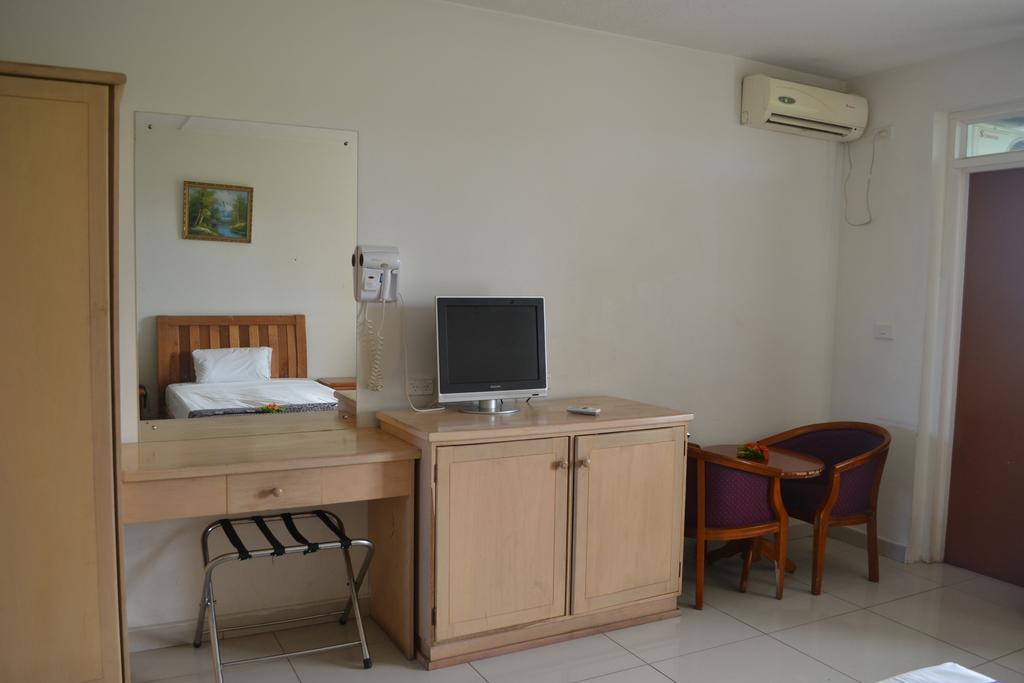 Hotel Trans International 3*