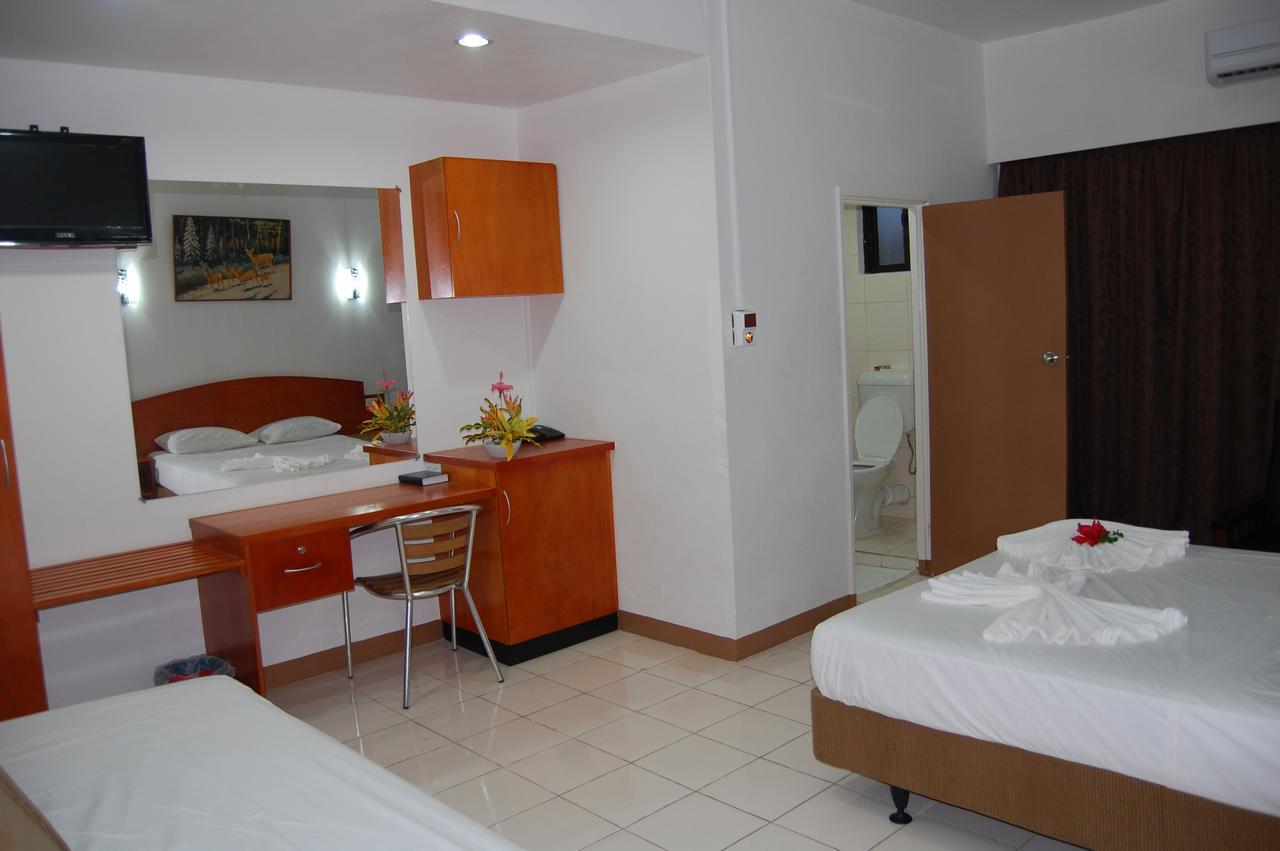 Downtown Hostel *