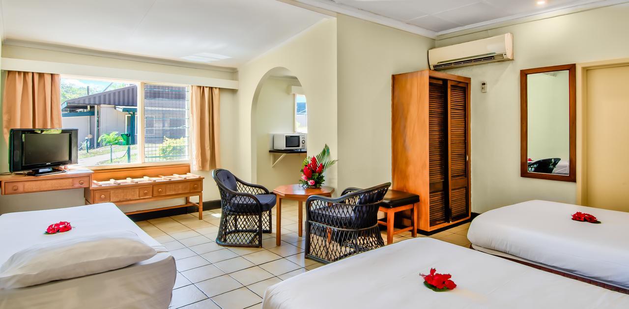 Tanoa Skylodge Hotel