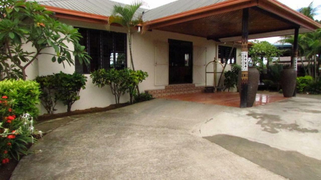 Resort Wailoaloa 2*